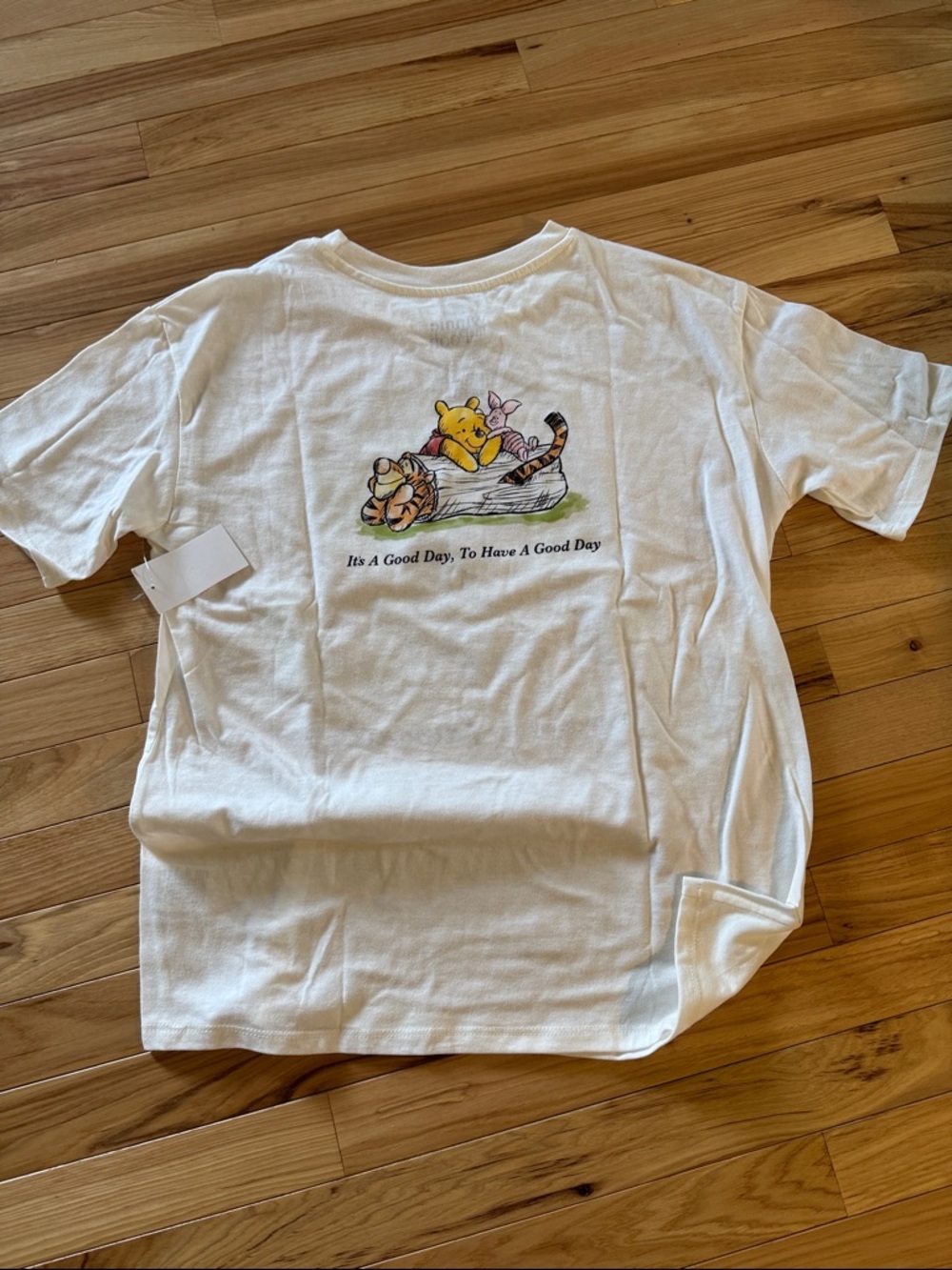 Women’s Ivory Winnie the Pooh Graphic Tee - Picture 2 of 3